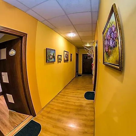 Hostel Kamienica *